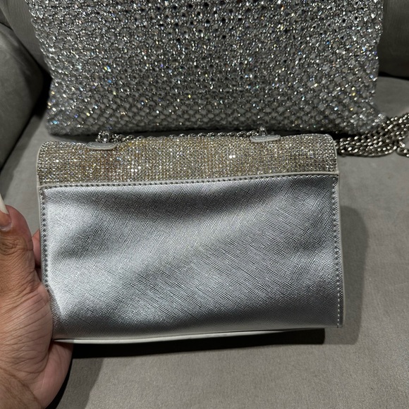 Steve Madden Elegant Silver Clutch Bag - Picture 2 of 4